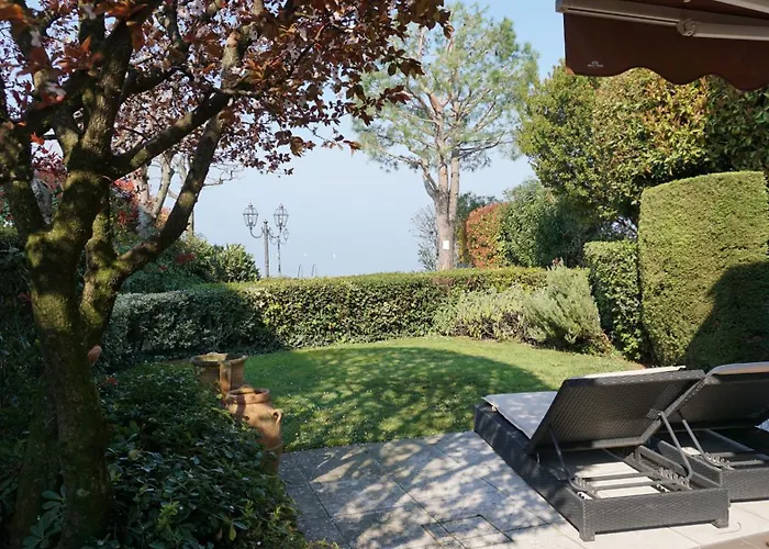 Sirmio - Primavera Appartement *