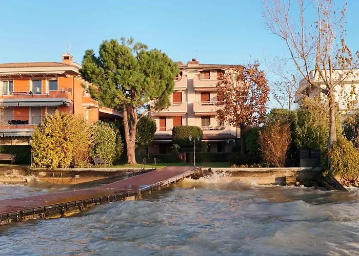 Sirmio - Primavera Appartement