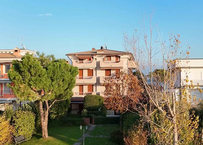 Sirmio - Primavera Appartement *