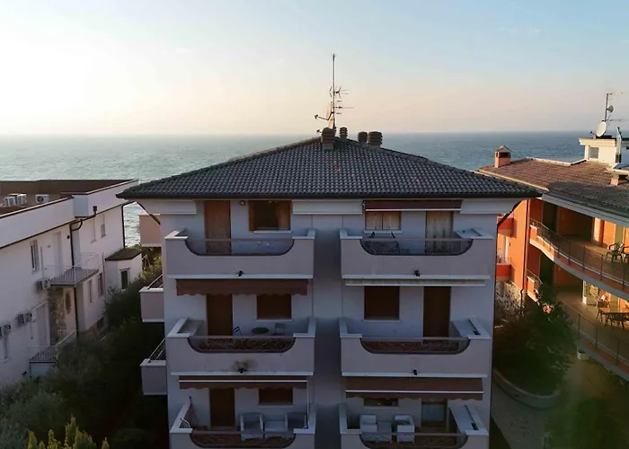 Appartement Sirmio - Primavera