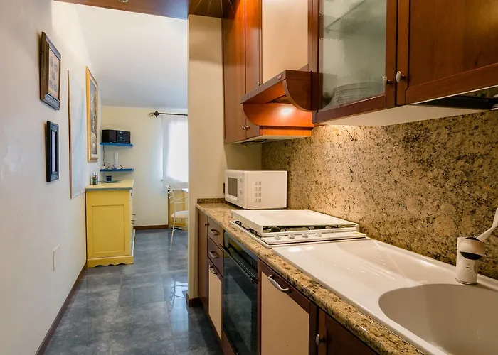 Appartement Sirmio - Primavera