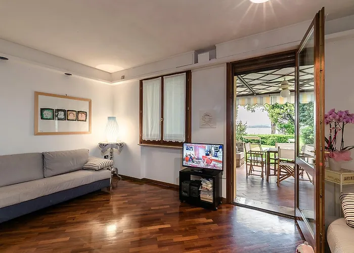 Sirmio - Primavera Appartement