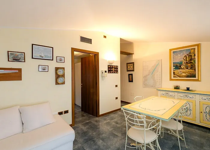 Appartement Sirmio - Primavera