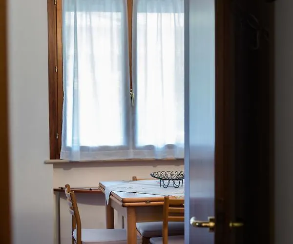 Sirmio - Primavera Appartement *